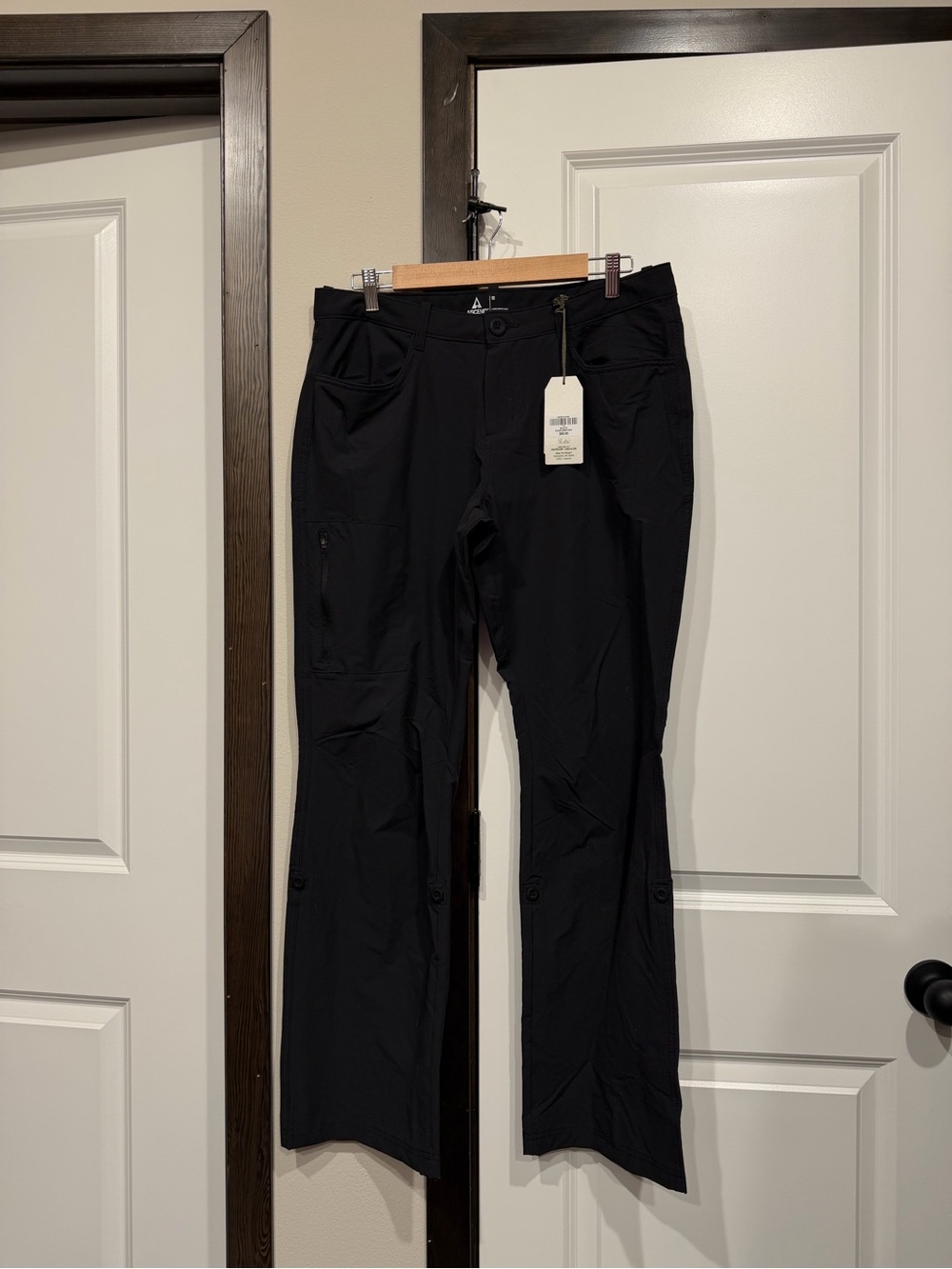Ascend explorer pants